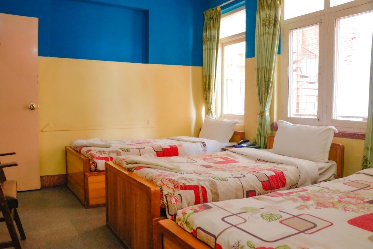 Hotel Backpackers Inn Катманду Екстериор снимка