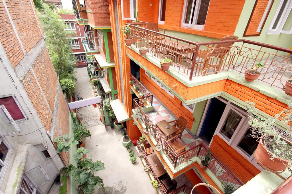 Hotel Backpackers Inn Катманду Екстериор снимка