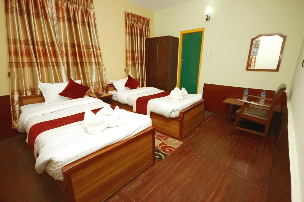 Hotel Backpackers Inn Катманду Екстериор снимка